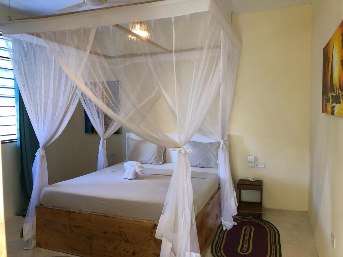 Zanzibar Tropical Sunset Boutique Kiwengwa (Zanzibar)